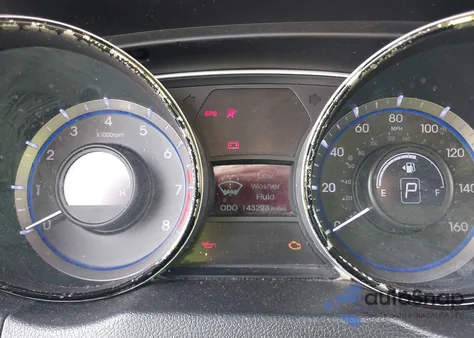 2013 Hyundai Sonata Gls z USA, uszkodzony, nr VIN 5NPEB4AC5DH551789